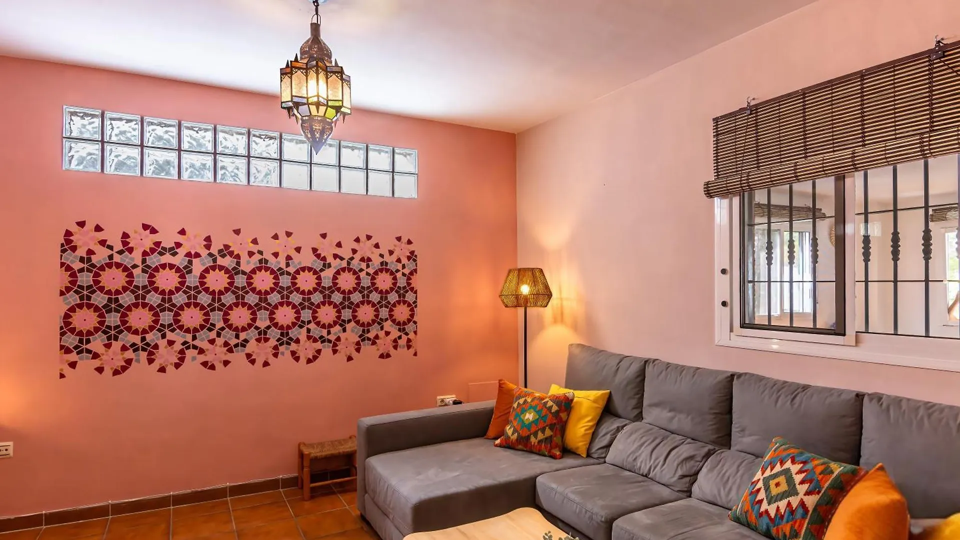 Casa Itocu - Mountain Villa With Pool & Wifi - 22Mins To Beach Rubite  Spain